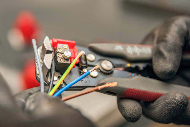 Best Home Electrical Repair  in Pontiac, MI