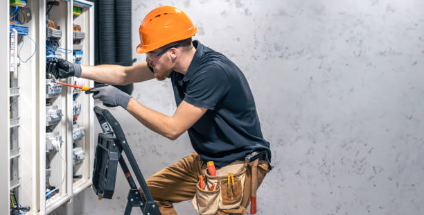 Best Electrical Outlet Repair  in Pontiac, MI